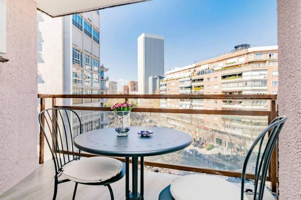 Encantador Apartamento Paseo de la Habana by Batuecas Apartment in Madrid