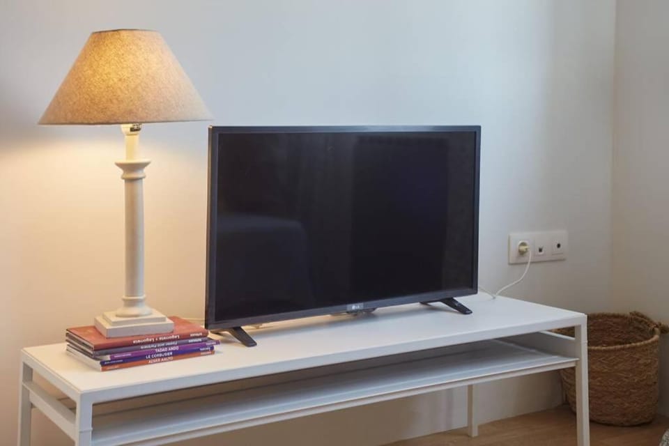 Bright Lovely Central Studio in Thessaloniki Apartment in Thessaloniki