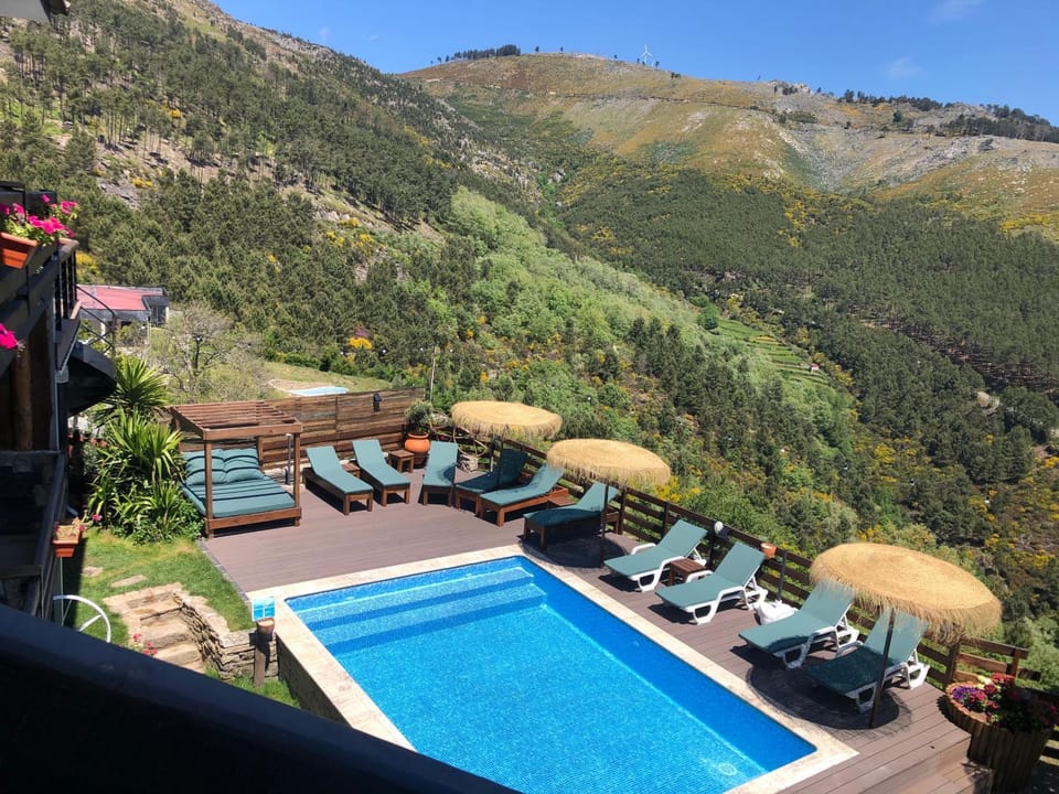 Mountain view, Pool view, Swimming pool, sunbed