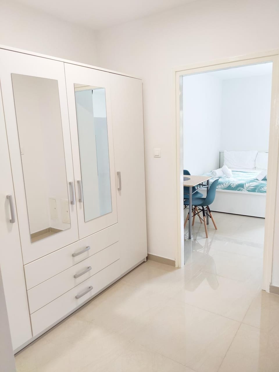 White Studio Apartman Apartment in Pula