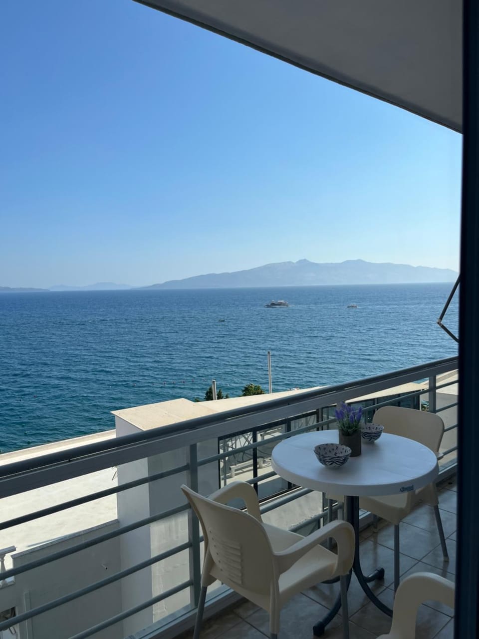 AMAZING VIEW Apartment in Sarandë