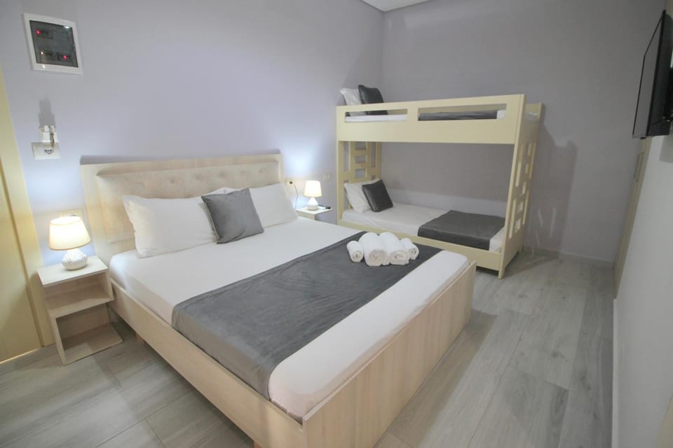 Bed, Bedroom, bunk bed