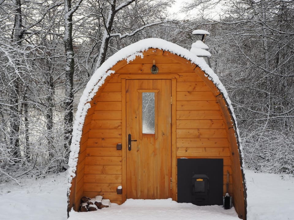Natural landscape, Winter, Sauna, Lake view