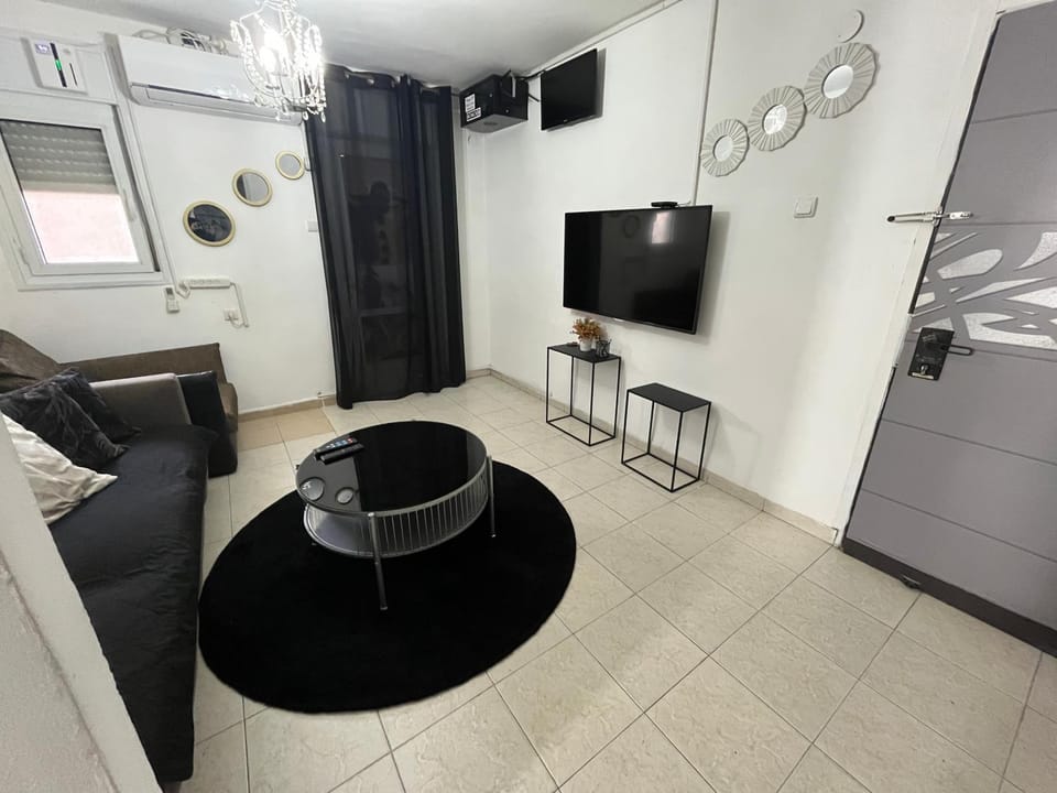 אירוח על הים Apartment in Haifa