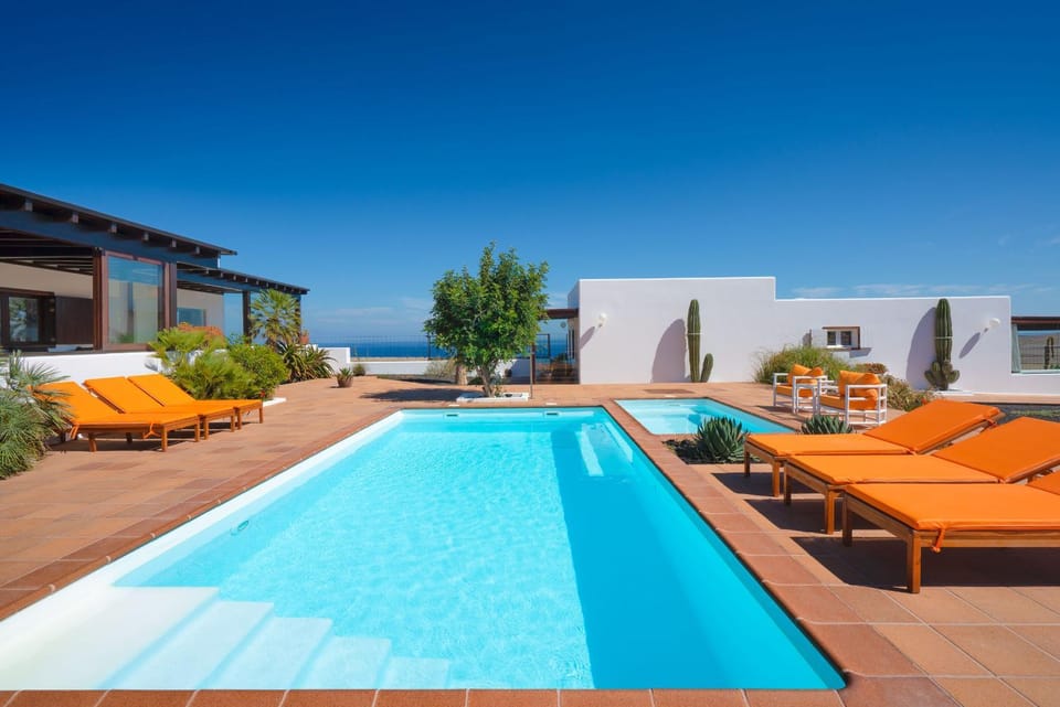 Villa Agave // Villa Cardón Villa in Isla de Lanzarote