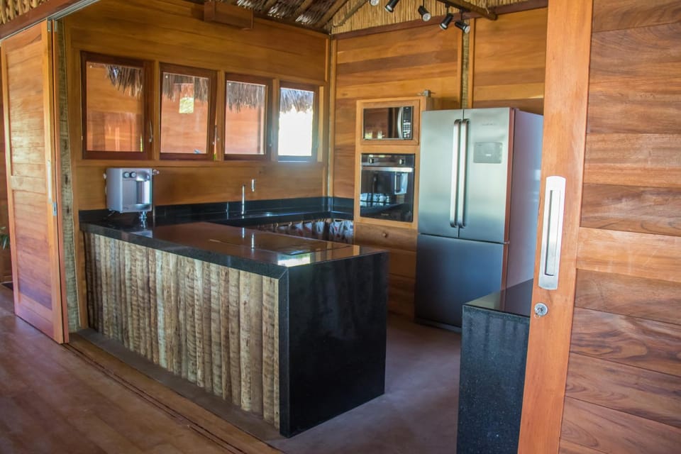 Kitchen or kitchenette, minibar, pet friendly, stove