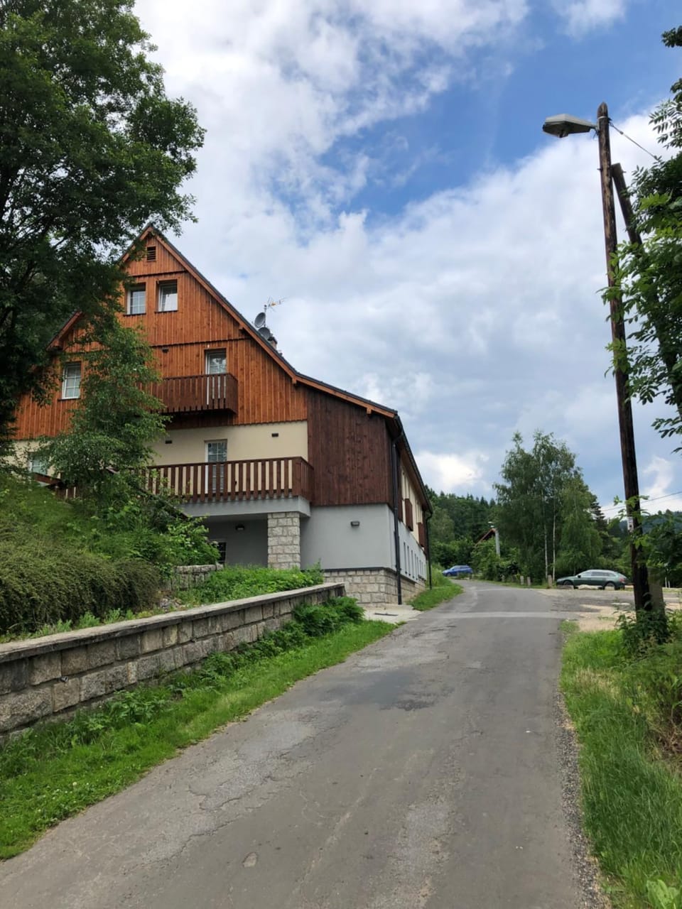 Property building, Spring, Parking
