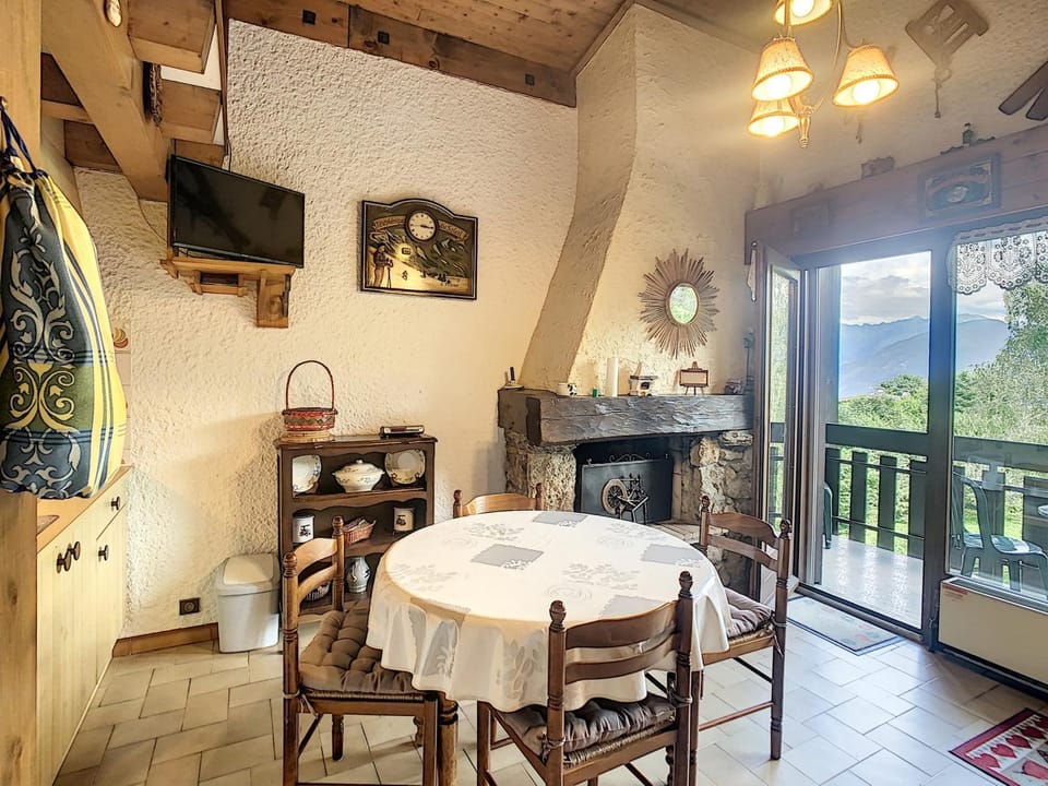 Duplex cosy 35m² près du centre de Combloux, face au Mont Blanc - FR-1-560-19 Apartment in Combloux