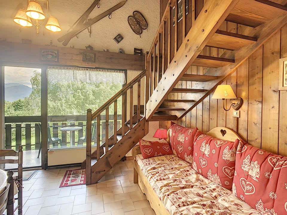 Duplex cosy 35m² près du centre de Combloux, face au Mont Blanc - FR-1-560-19 Apartment in Combloux