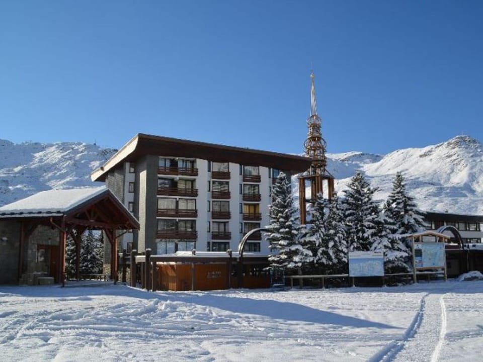 Studio confortable pour 4 avec vue pistes, Ski-in/Ski-out - FR-1-452-356 Apartment in Les Allues