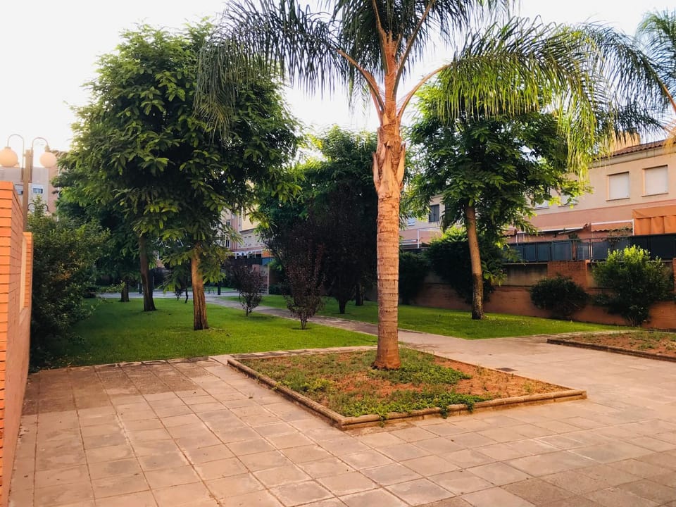 Apartamento Reformado Parking gratis Apartment in Seville