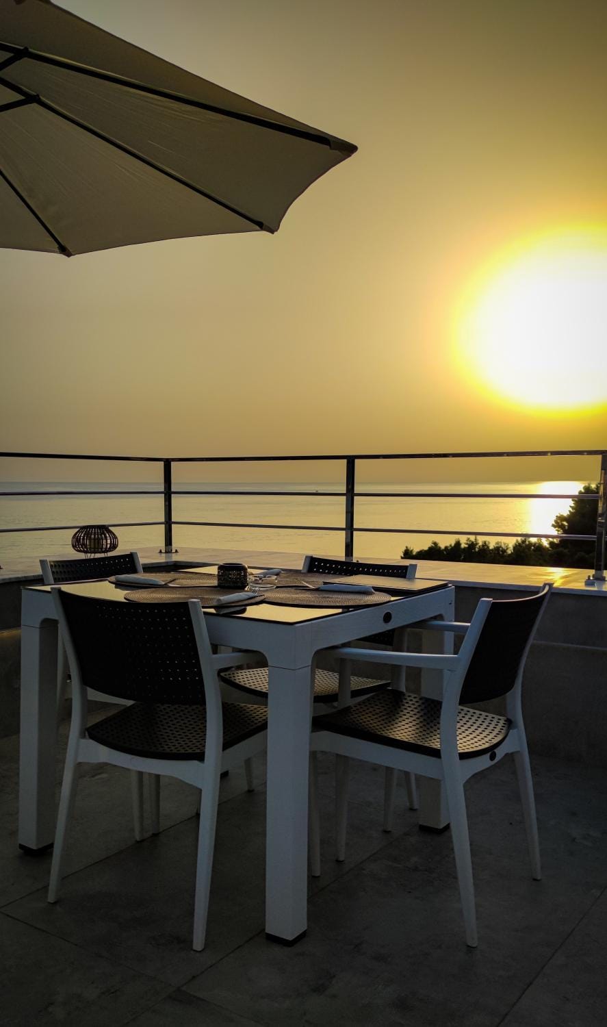 View (from property/room), Food and drinks