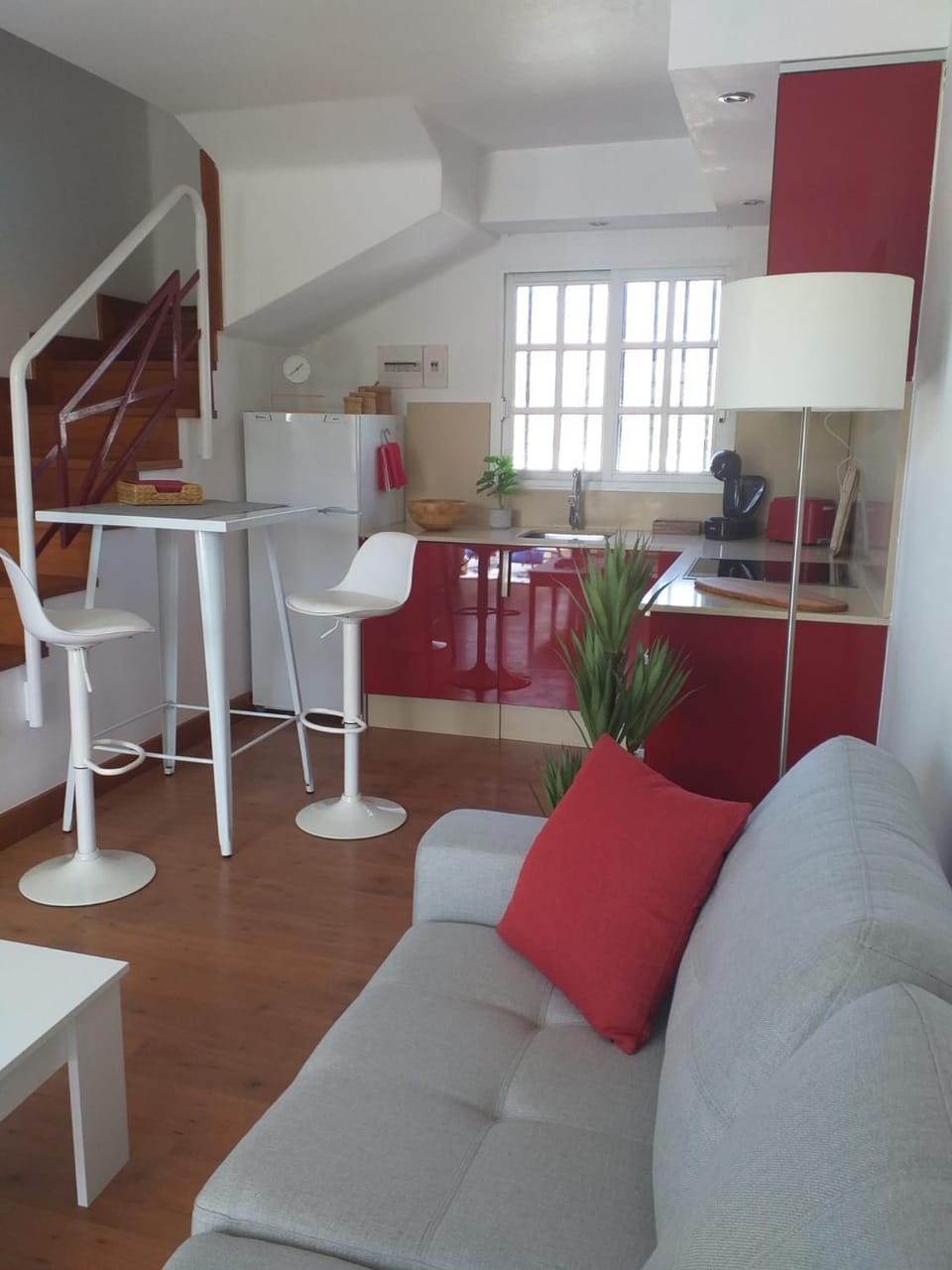 Photo of the whole room