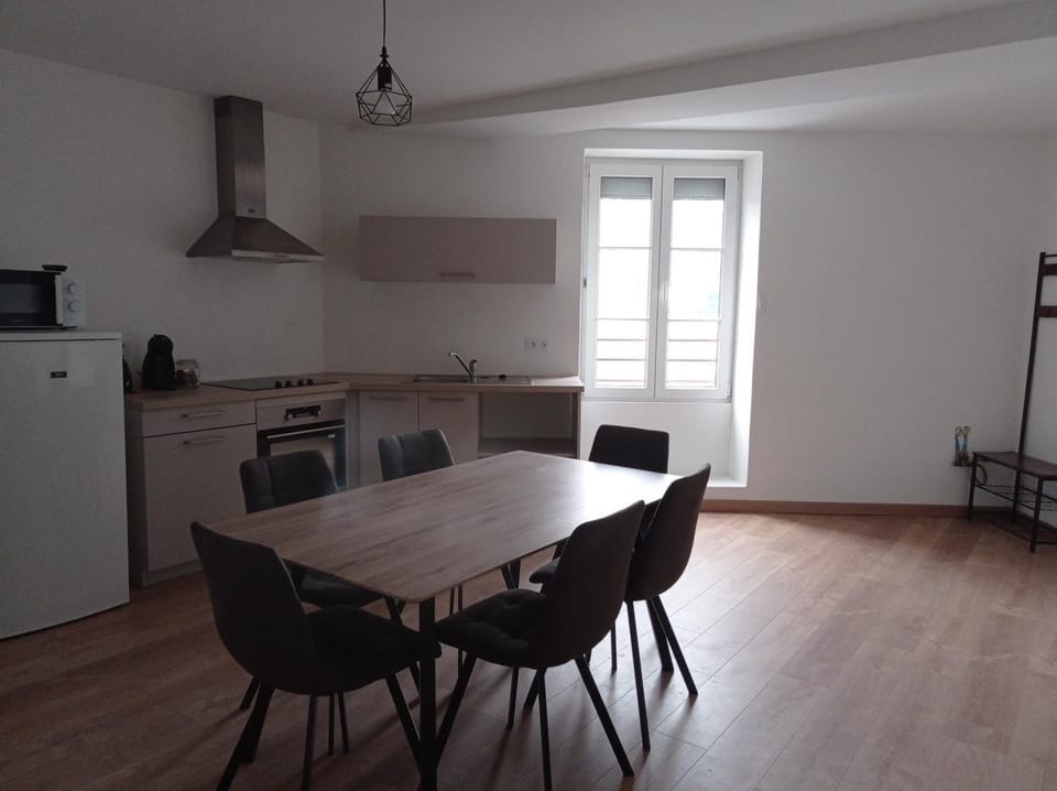 La Résidence du Canal de Bourgogne Apartment in Bourgogne-Franche-Comté