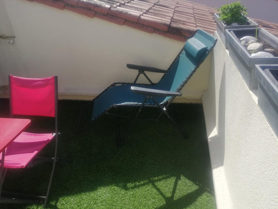 Patio, View (from property/room), sunbed