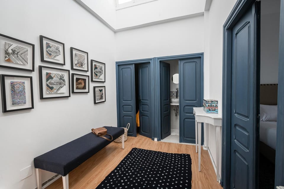 Bathroom, Bedroom