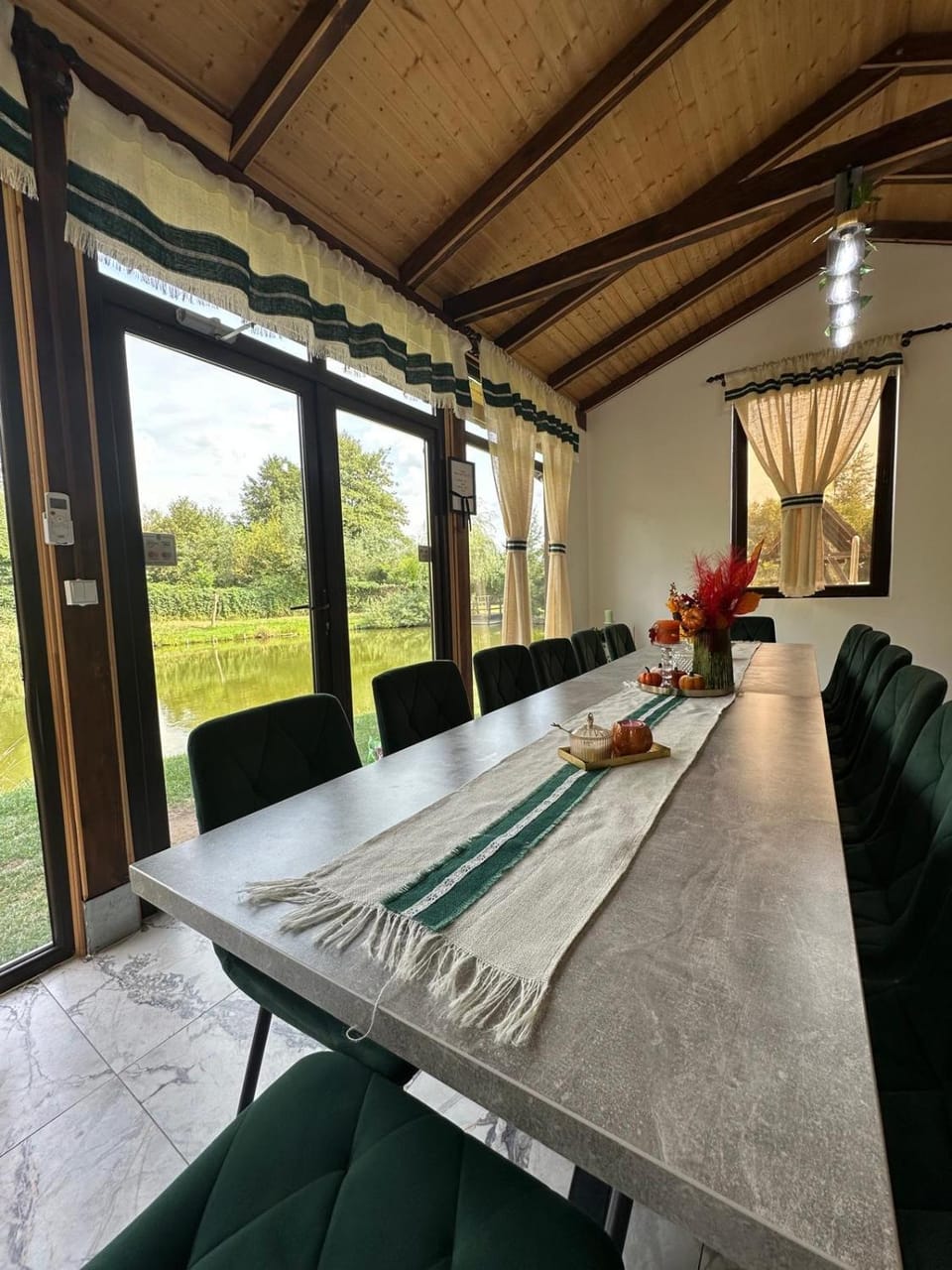 Casa Pescarului JIM Nature lodge in Romania
