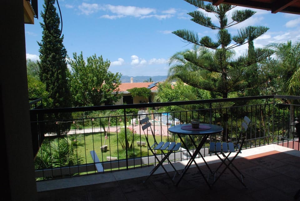 Balcony/Terrace, Internal: Not applicable to any particular room