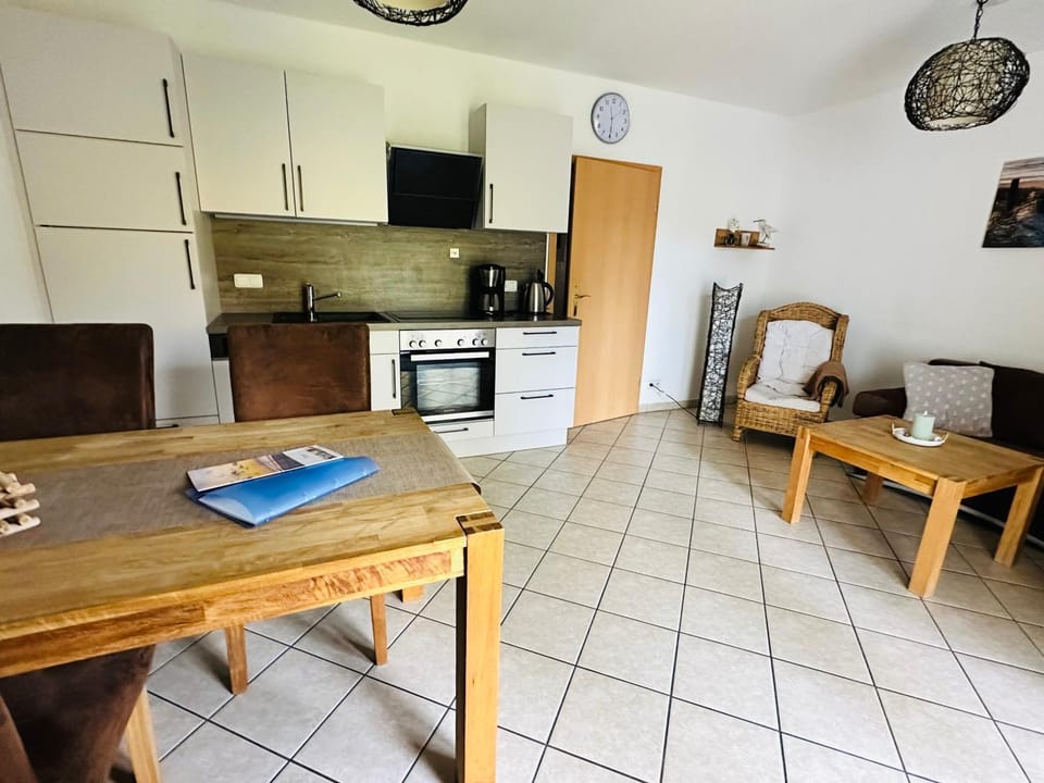 Strandwart Ferienwohnung Zingst mit Garten Apartment in Zingst