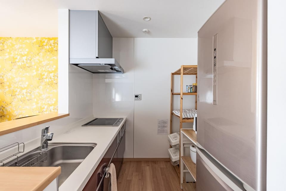 Great for Osaka Sightseeing｜9ppl｜3min Sta｜Near USJ Apartment in Osaka