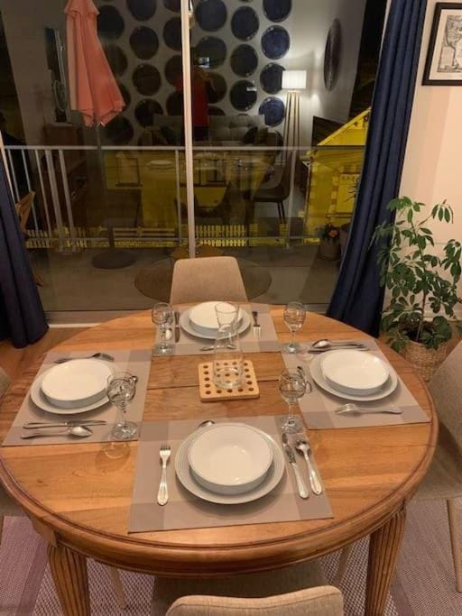 Le Pot au Lait - FIBRE - CLIMATISATION Apartment in Nouvelle-Aquitaine