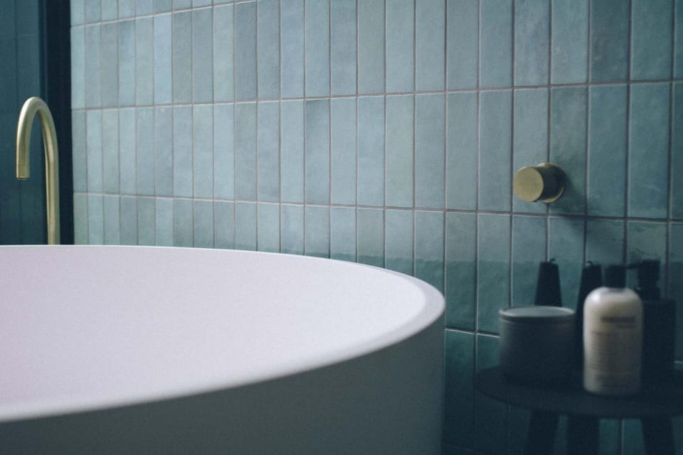 Bathroom, Bath