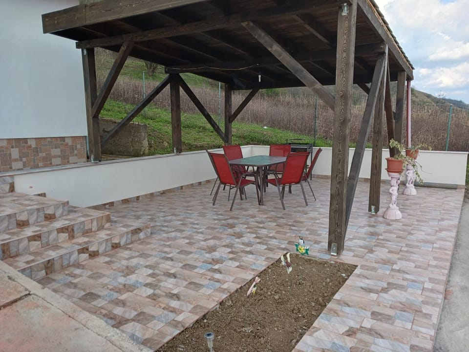 Casa de Vacanta pe malul Dunarii House in Vojvodina