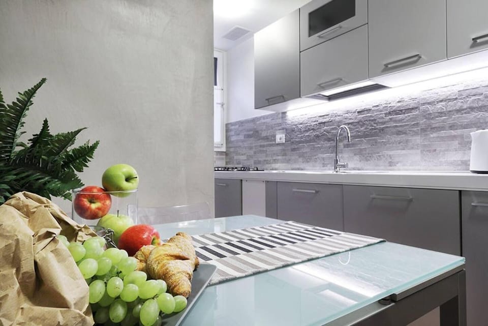 Kitchen or kitchenette, Dining area, Area and facilities