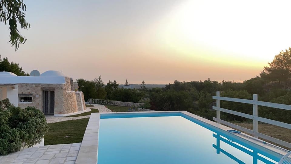 Trullo Innamorato Apartment in Ostuni