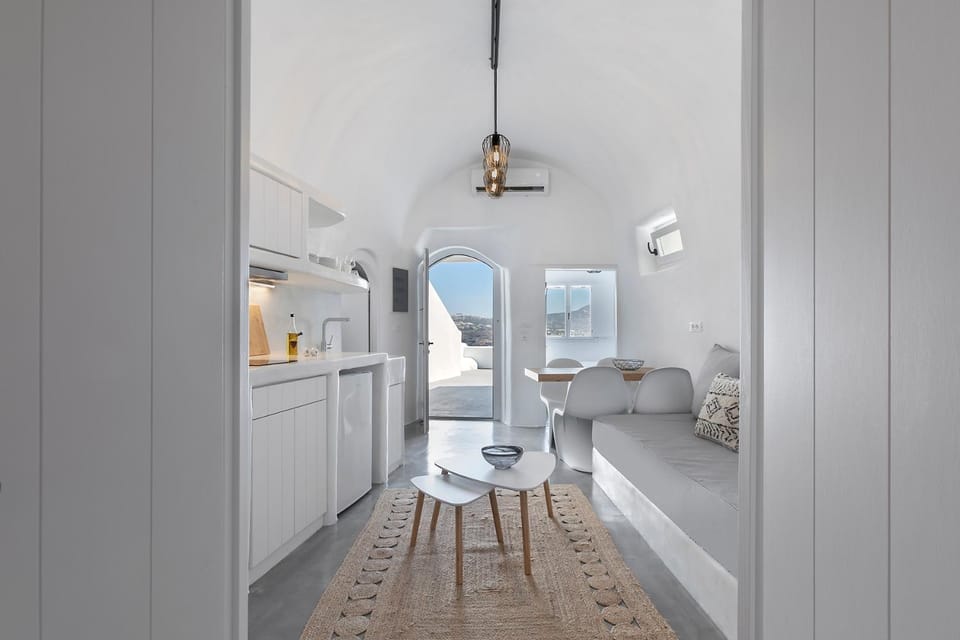 I-Sol House in Santorini