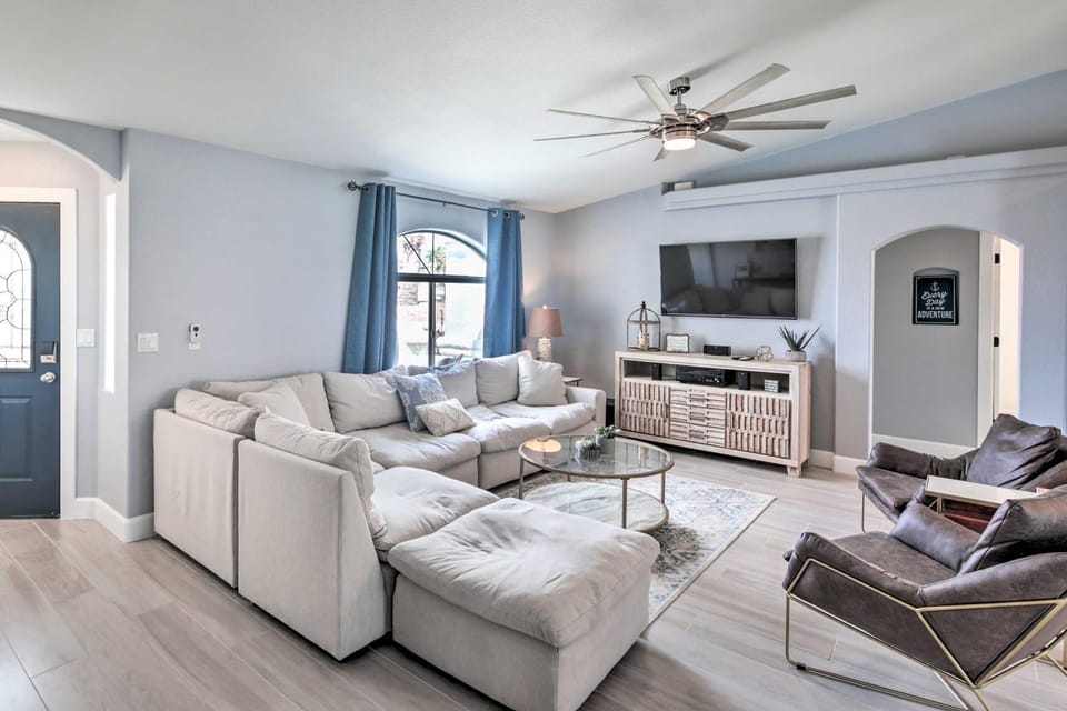 Pool, Patio & Lake Views: Lake Havasu City Home! House in Lake Havasu City