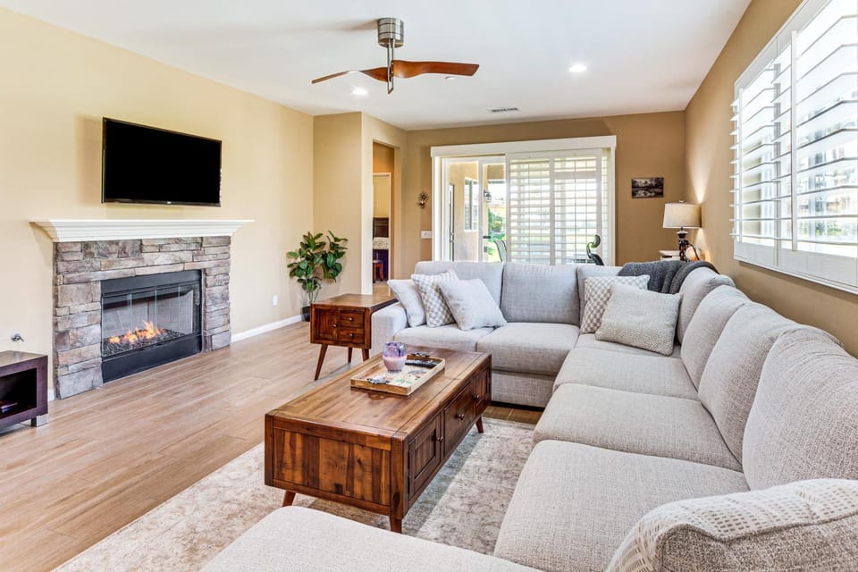 Walk to Coachella & Stagecoach: Festival Retreat! House in La Quinta