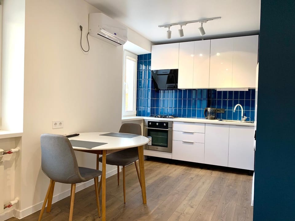 Navy city center apartment двокімнатні апартаменти в центрі міста Apartment in Ukraine