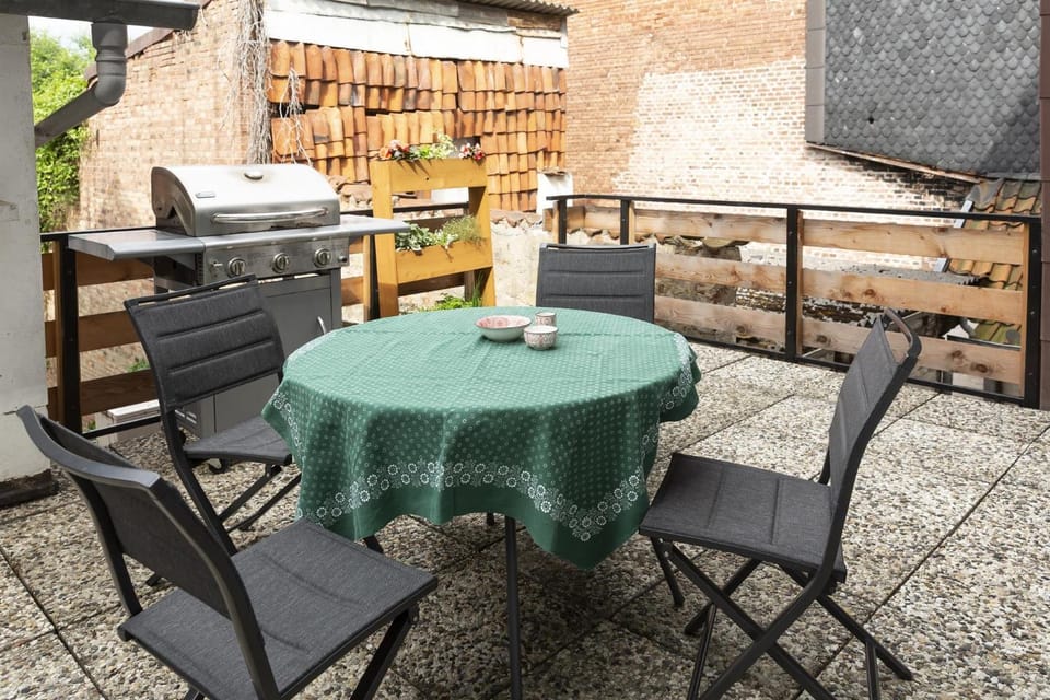 BBQ facilities, Balcony/Terrace