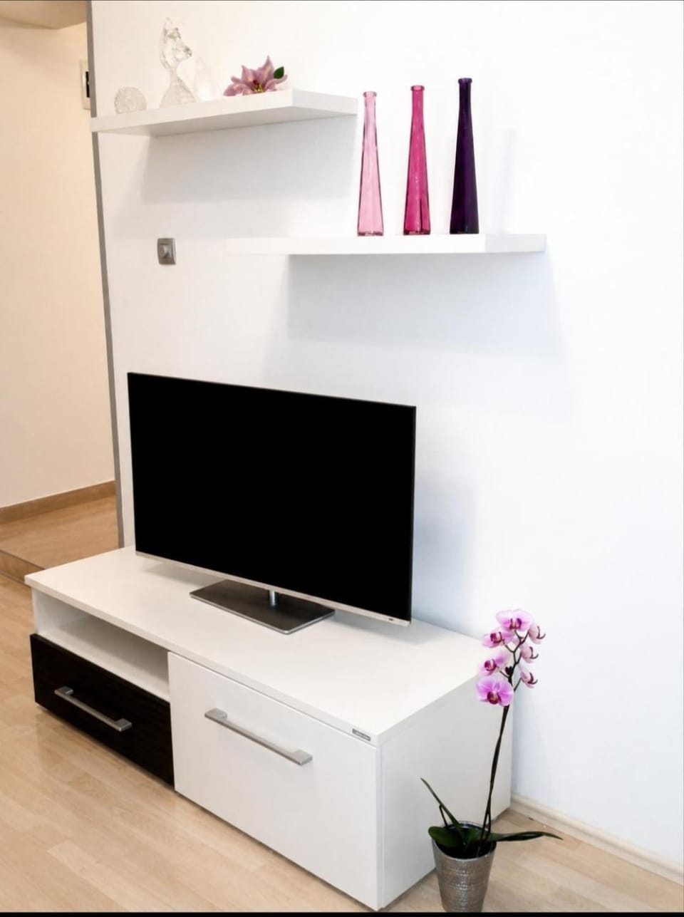 Apartment ORY near the city center with free parking Apartment in Pula