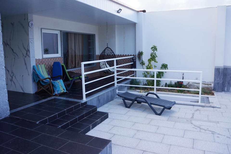 Patio, Inner courtyard view