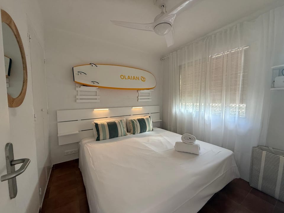 Apartment in front of Arrabassada Beach Apartment in Tarragona