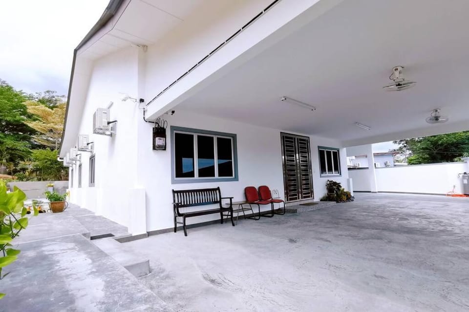 Property building, View (from property/room), Inner courtyard view