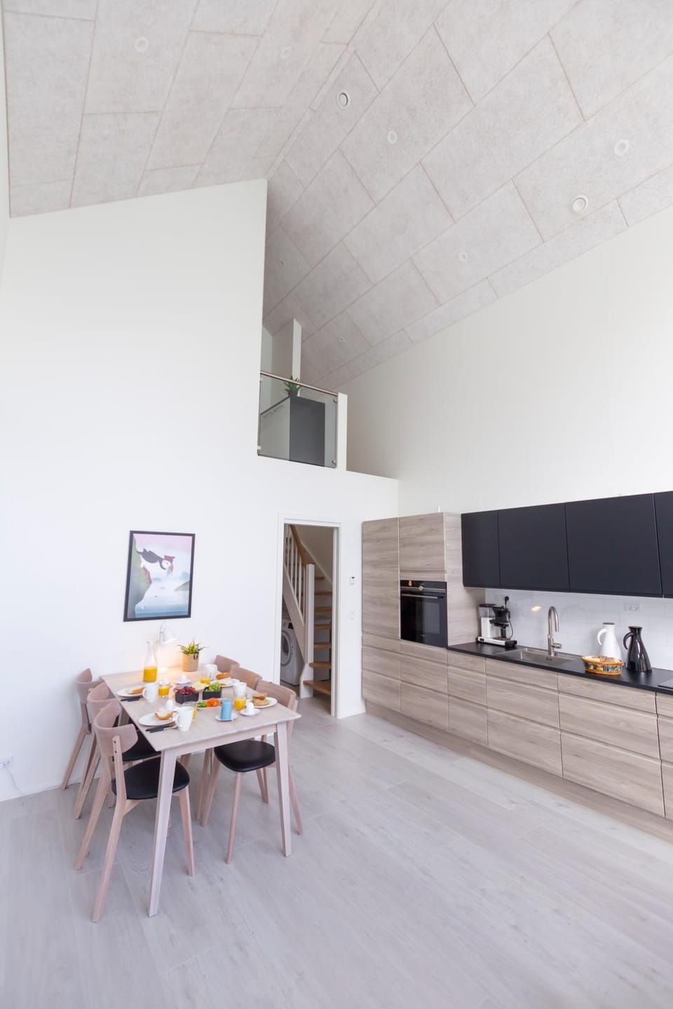 Coffee/tea facilities, Kitchen or kitchenette, Dining area, minibar, pet friendly
