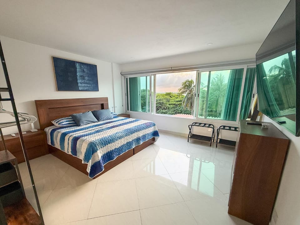 Stunning Beachfront apartments with connecting options Brisas Shores Apartment in Cancun