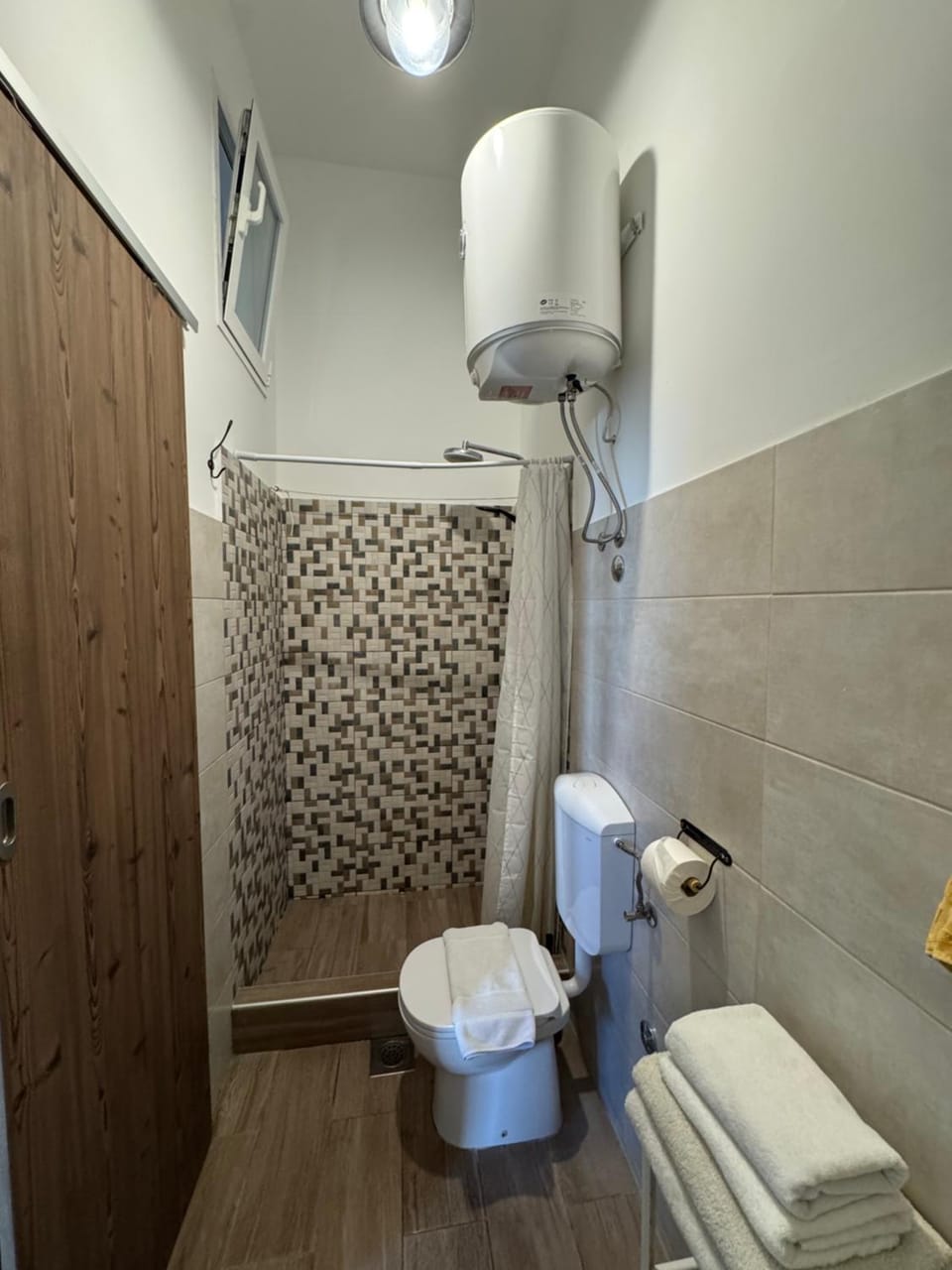 Apartments Karuza Center of old town Vis Apartment in Vis