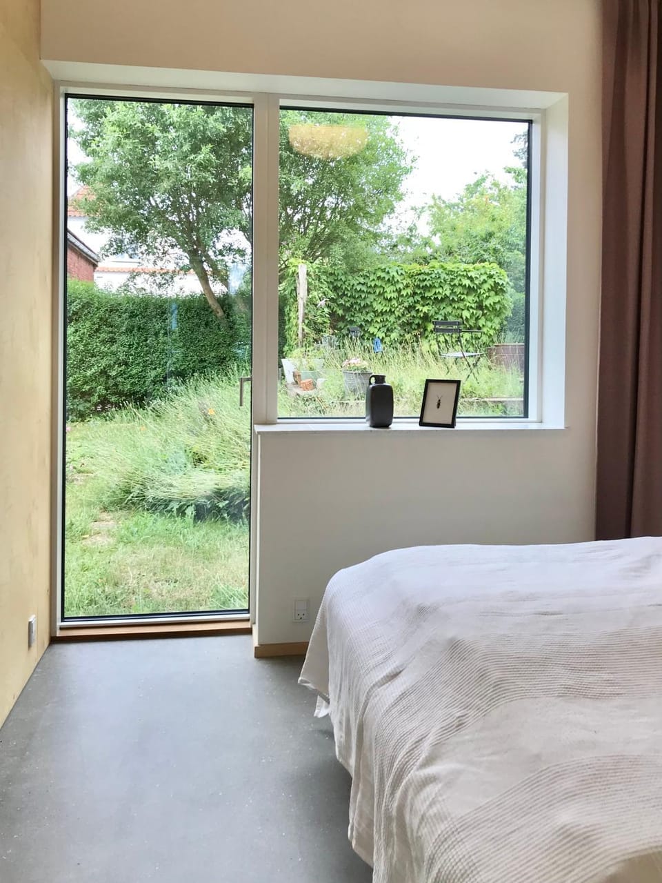Bedroom, Garden view