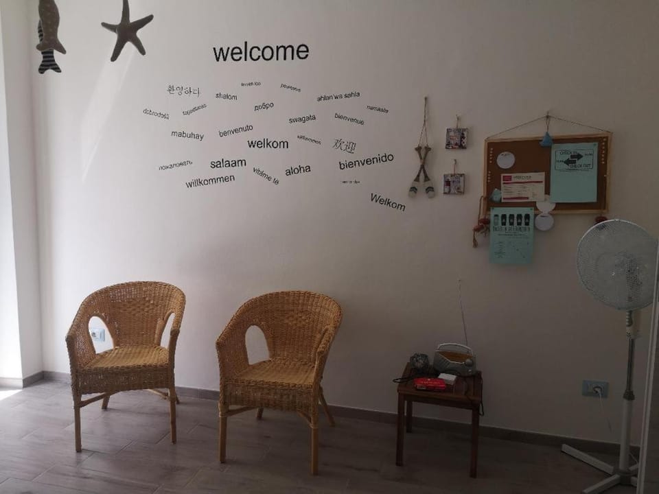 Coffee/tea facilities, Decorative detail