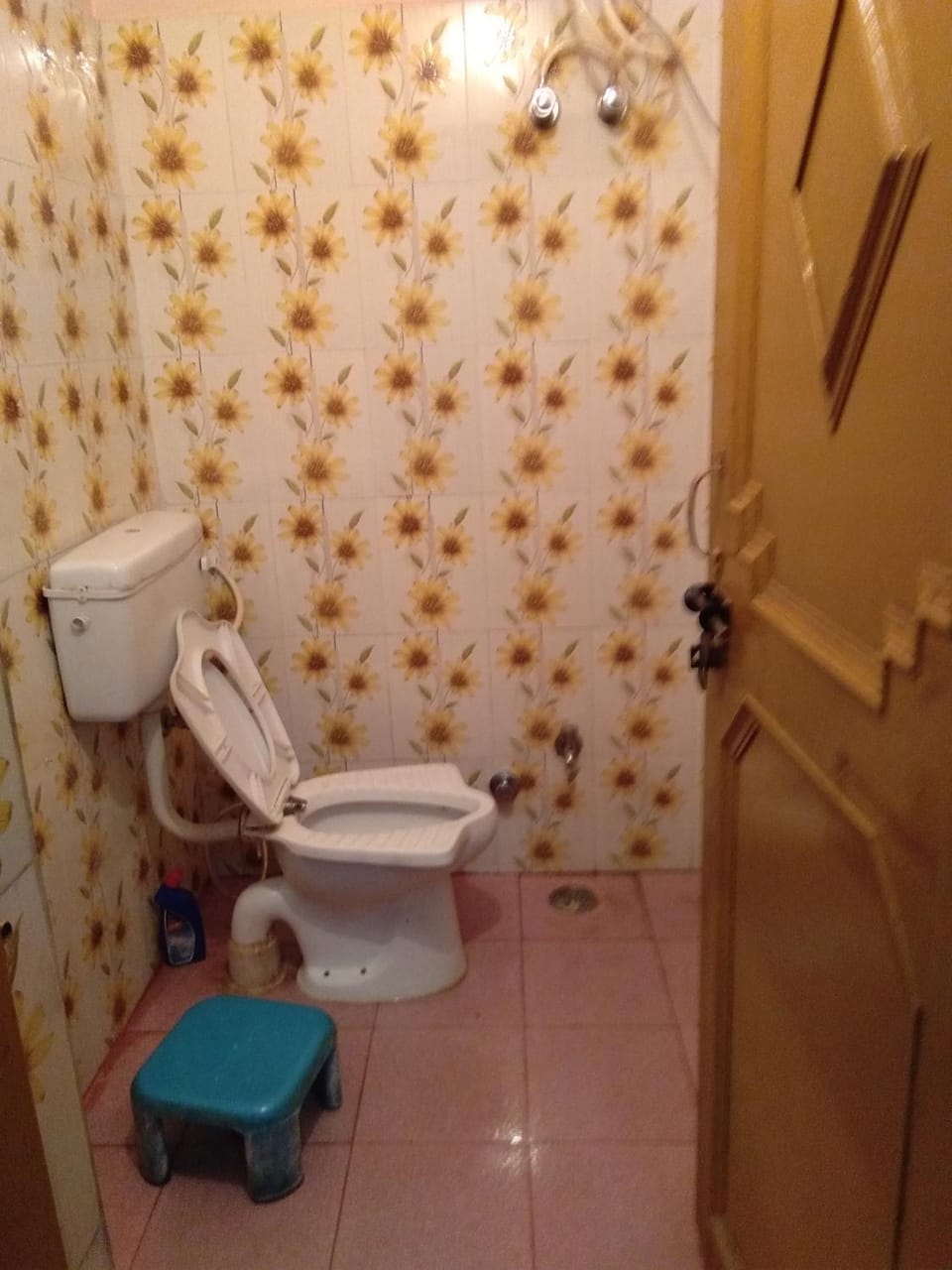 Bathroom, Public Bath