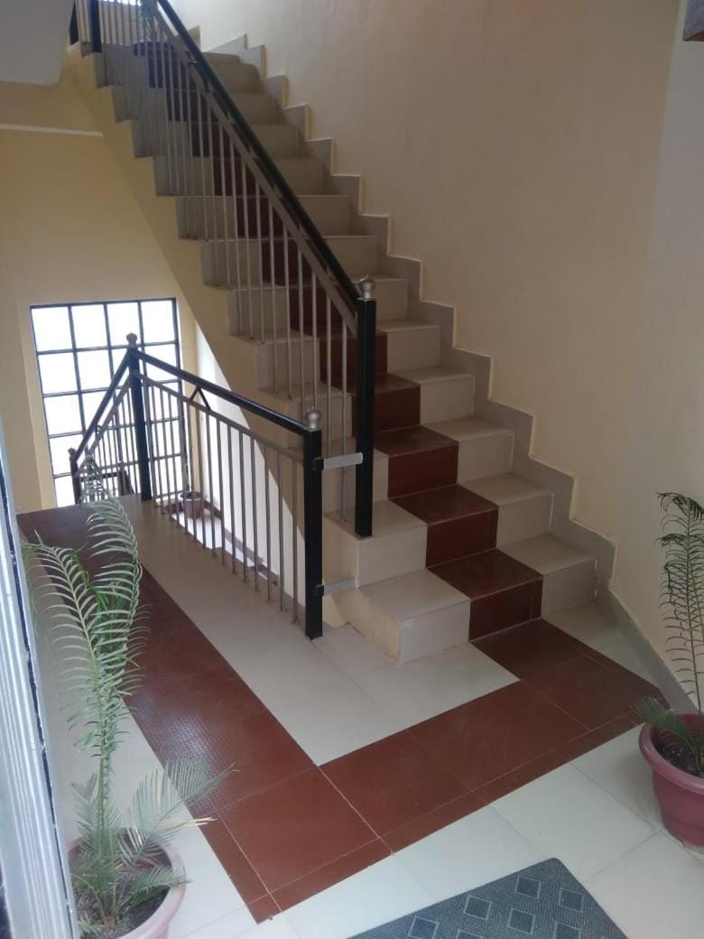 Staff, Lobby or reception