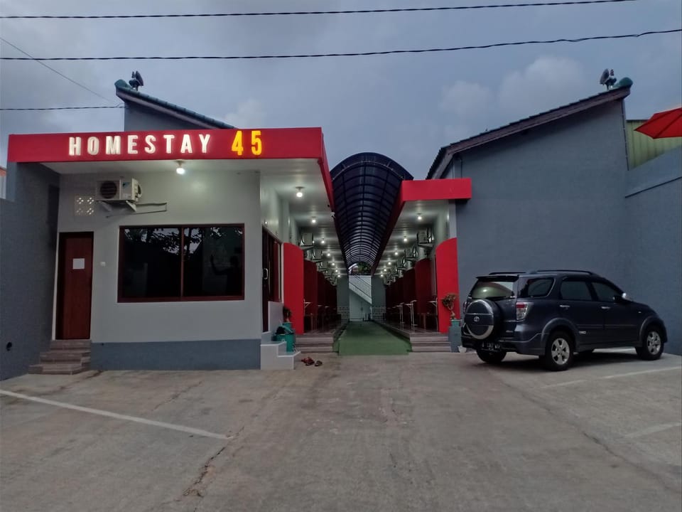 Homestay Premium 45 Vacation rental in Indonesia