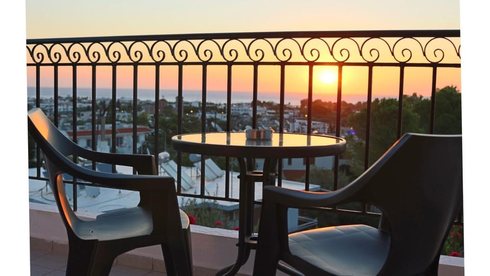 Planet View Apartment in Faliraki, Greece