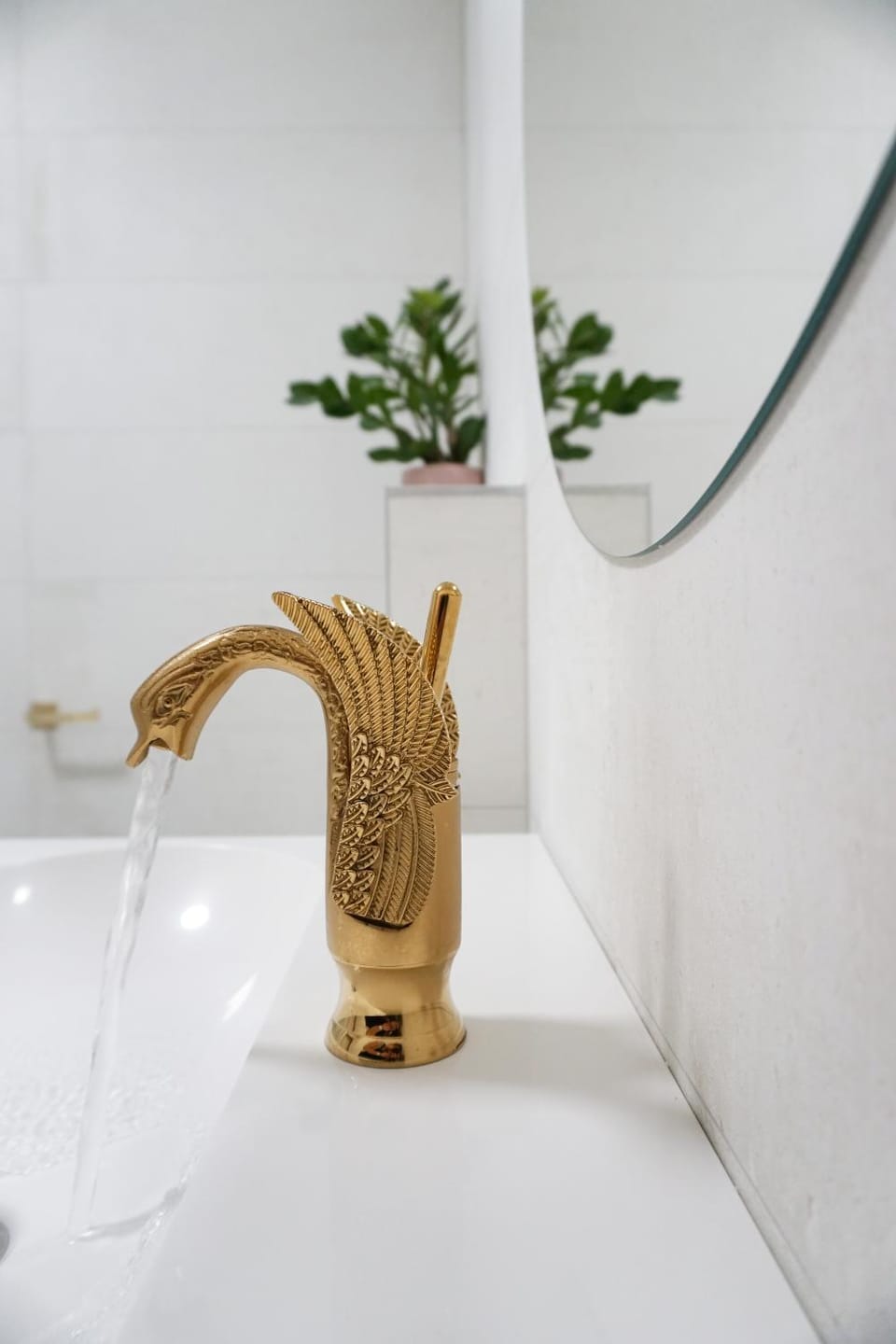 Bathroom, Decorative detail