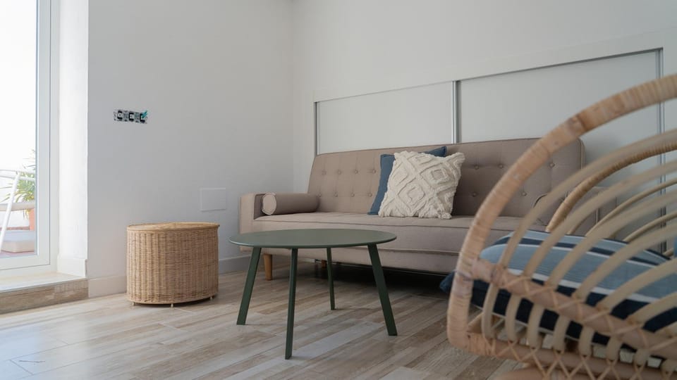 Hostal Playa Pitaya Bed and Breakfast in Torre del Mar