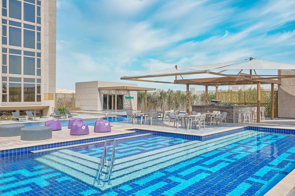 Pool view, Swimming pool